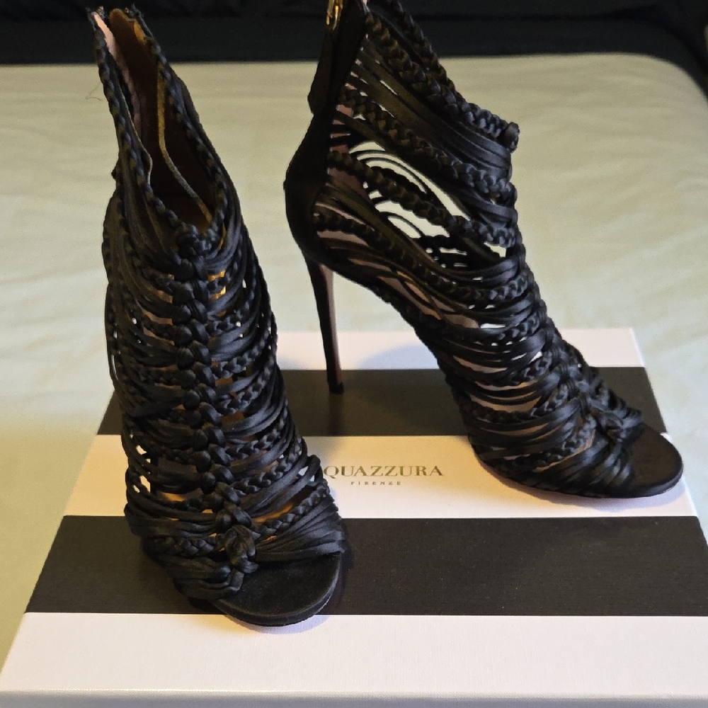 EUC Aquazzura Black Braided Leather Open-Toe Stiletto Booties